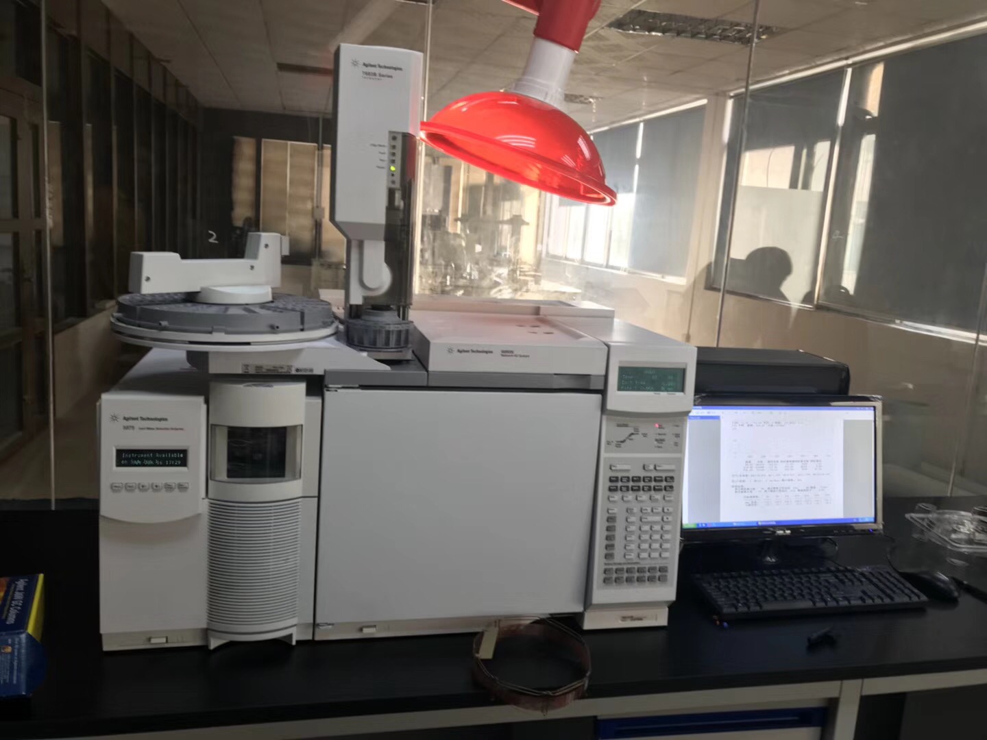 東莞某實(shí)驗(yàn)室購(gòu)買(mǎi)我司安捷倫 GCMS 6890N-5975安裝調(diào)試完畢。