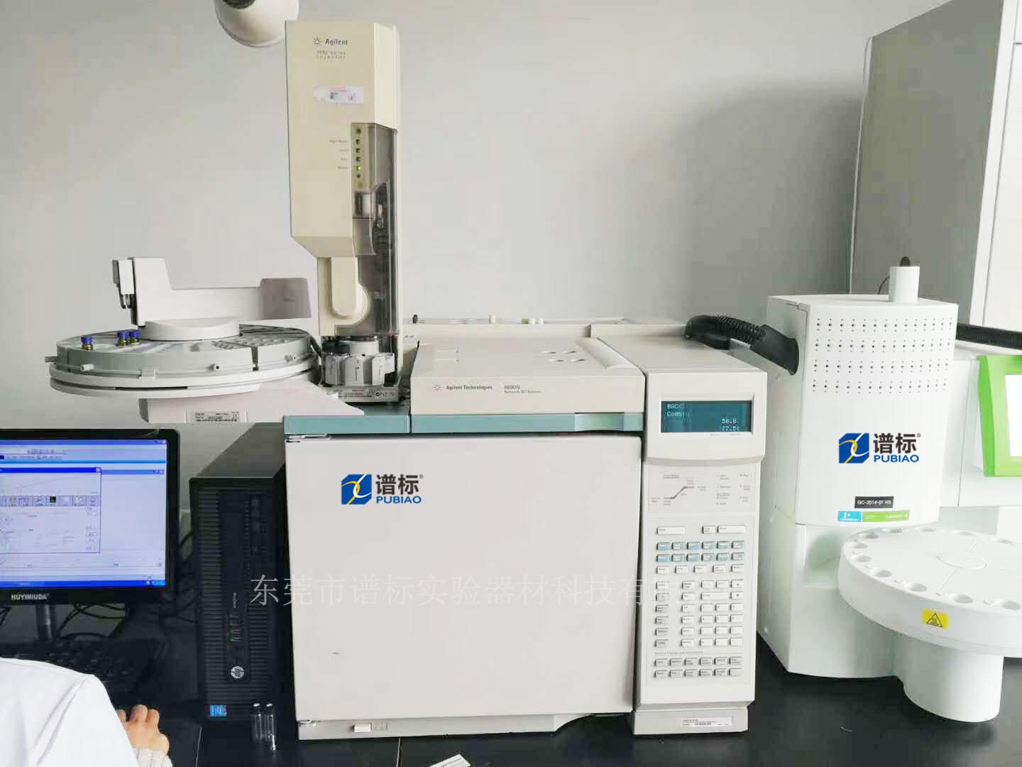 8月6日，寧夏某大型檢測集團購買我司安捷倫氣相色譜（GC）6890N＋FID＋ECD＋7689盤塔